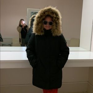 Meet your Posher, Emma